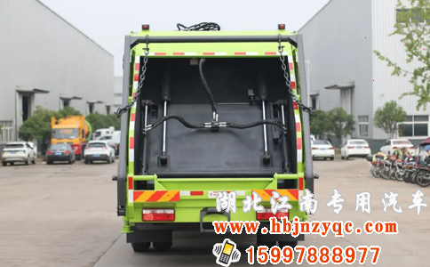 東風(fēng)國六10方壓縮式垃圾車