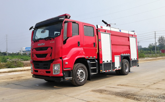 五十鈴6噸泡沫消防車簡(jiǎn)介
